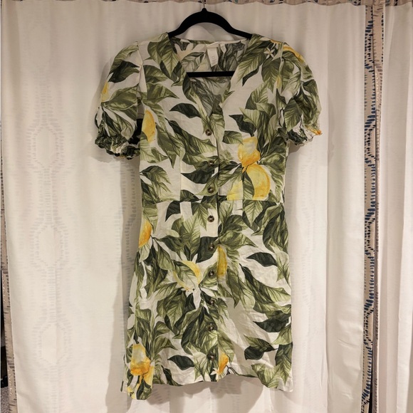 H&M Dresses & Skirts - H&M Lemon Print Dress